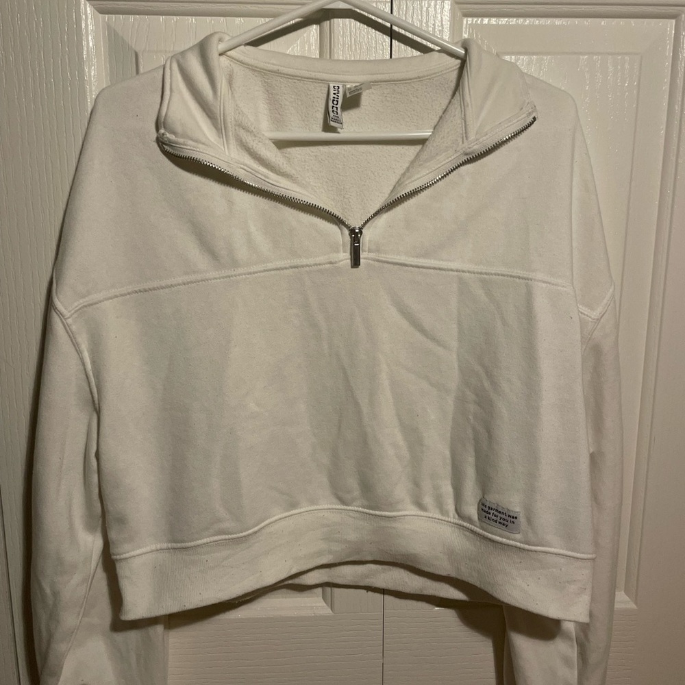 Cropped Quarter zip  with silver hardware